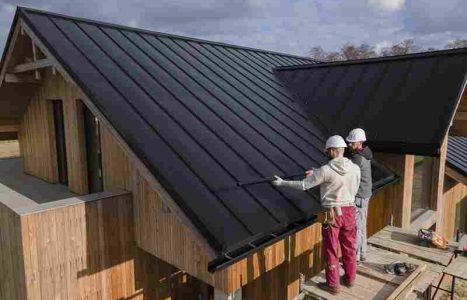 Roofing Worker